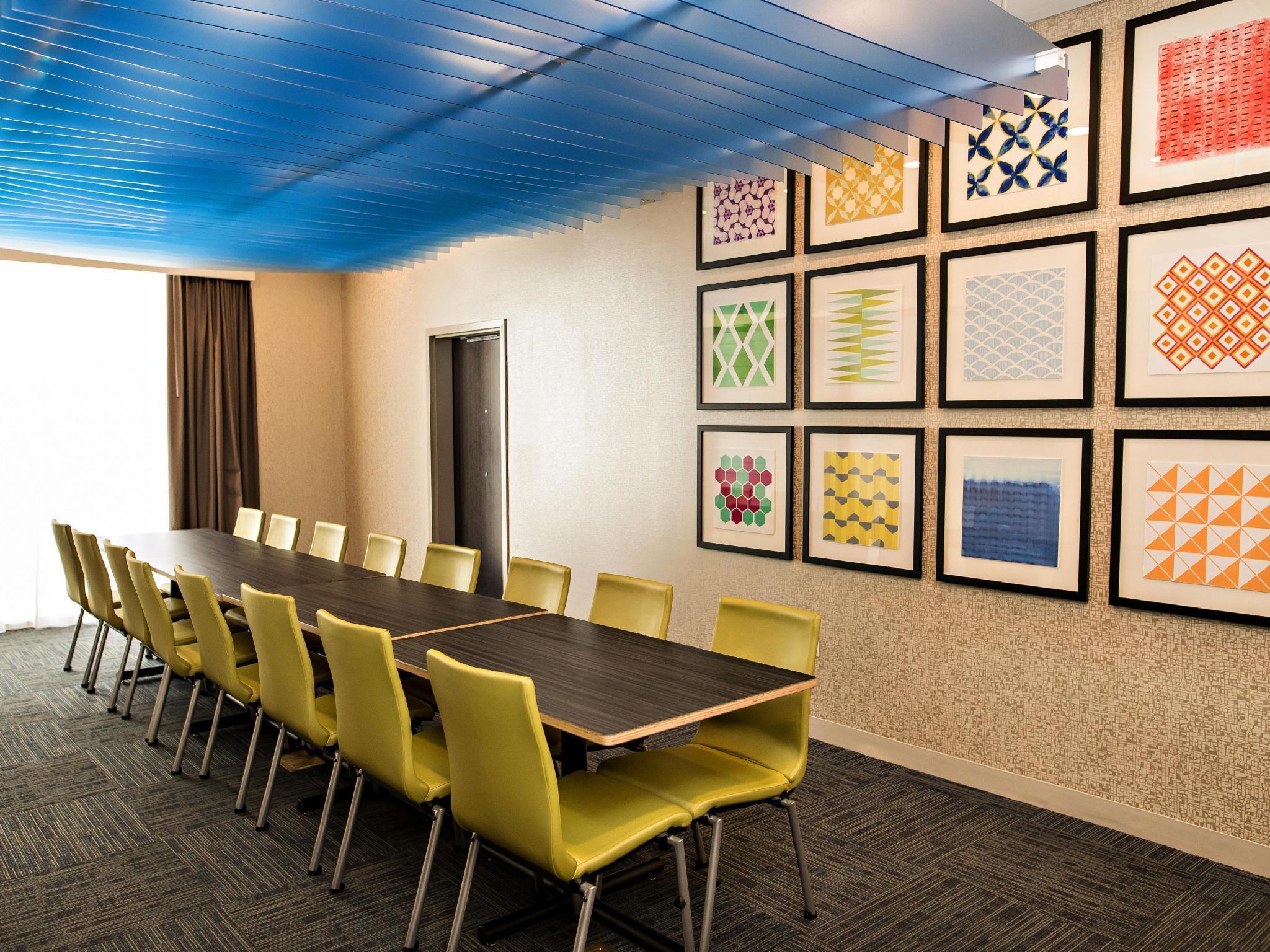 Holiday Inn Express & Suites - Marietta By Ihg Extérieur photo