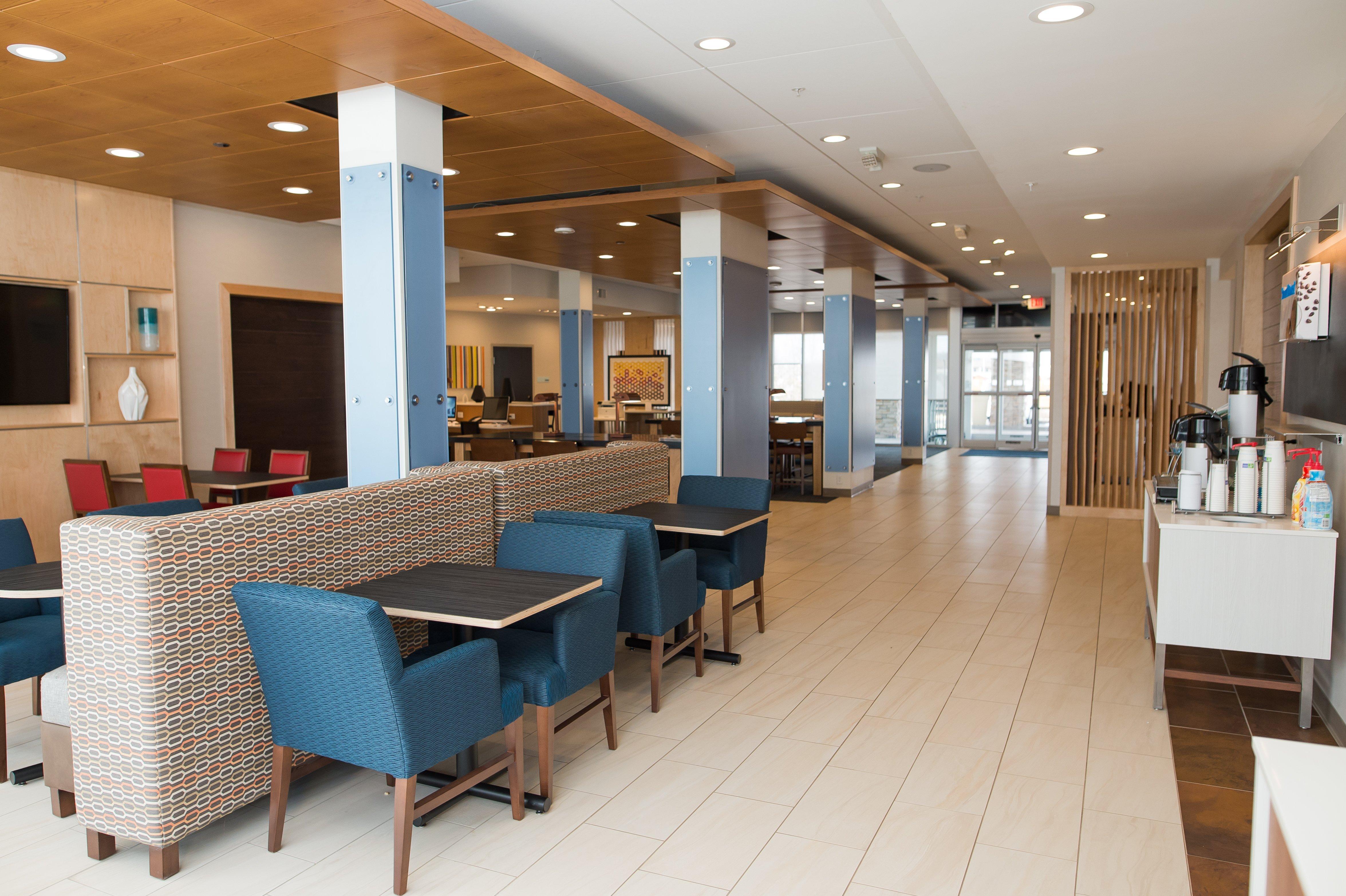 Holiday Inn Express & Suites - Marietta By Ihg Extérieur photo