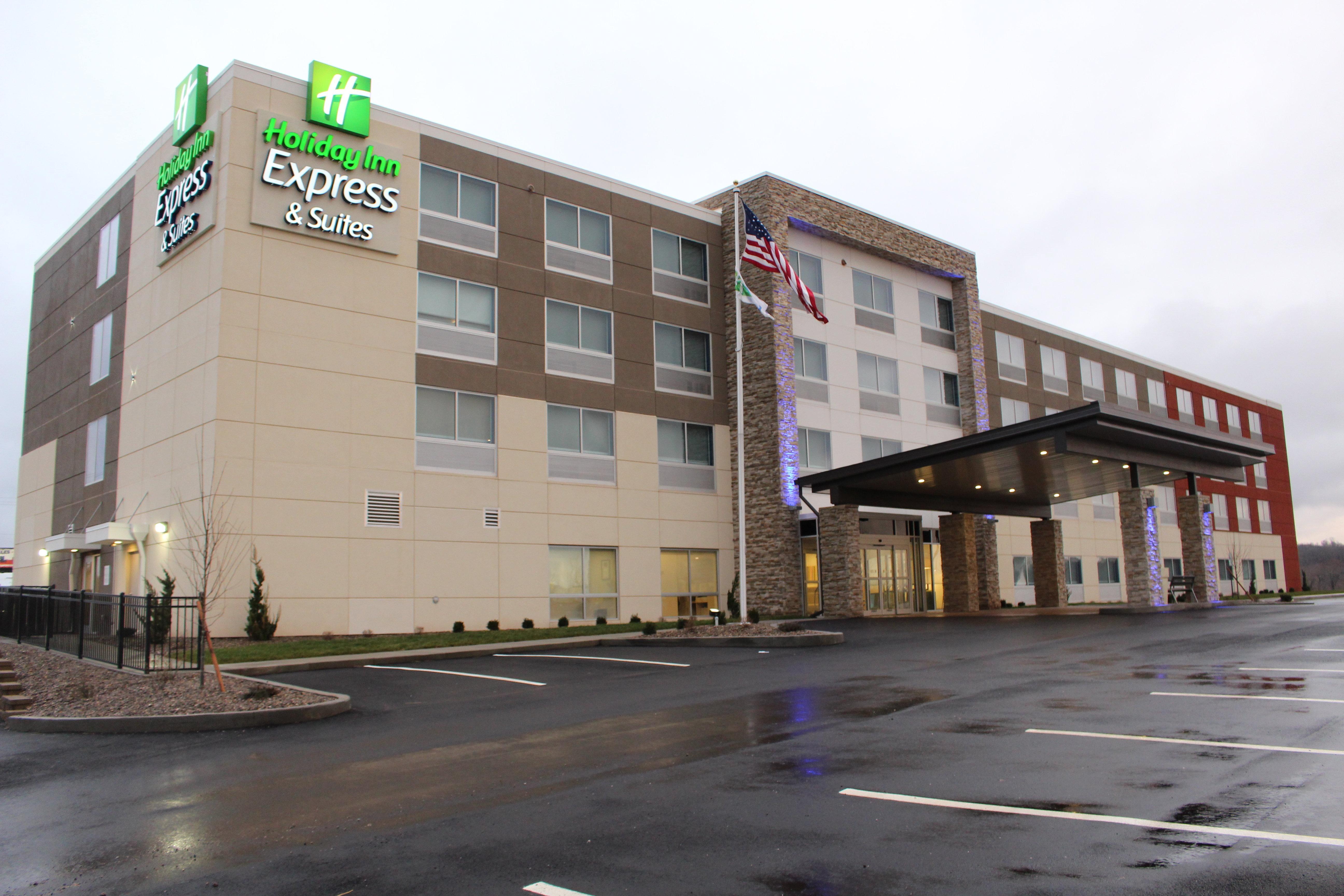 Holiday Inn Express & Suites - Marietta By Ihg Extérieur photo