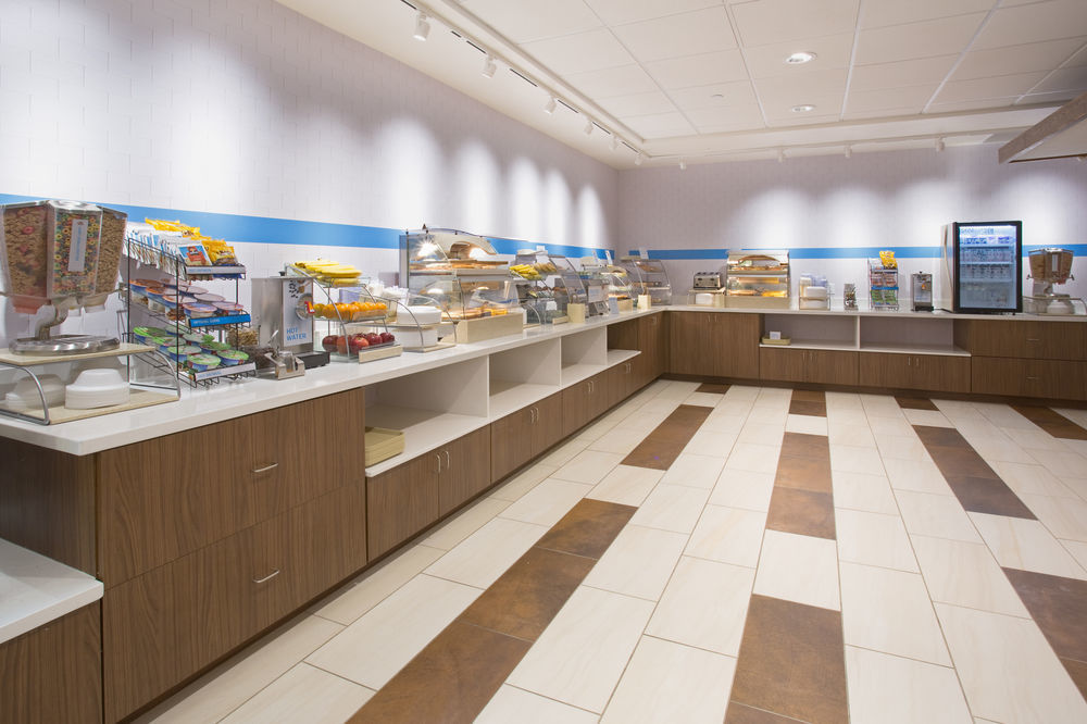 Holiday Inn Express & Suites - Marietta By Ihg Extérieur photo